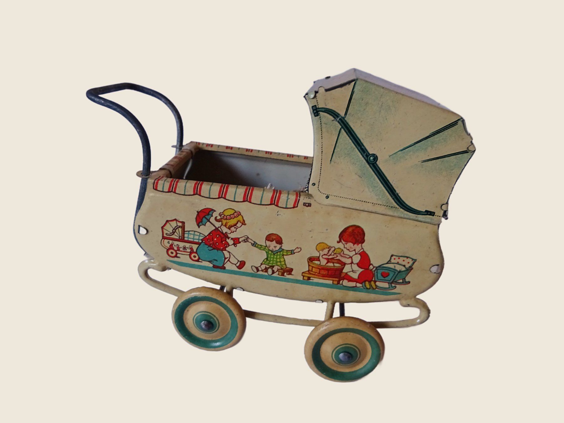 Carrozzine per bambole: Puppenwagen Blech 30er-Jahre – Usato da Lengnau BE venduto da Muggi7 1