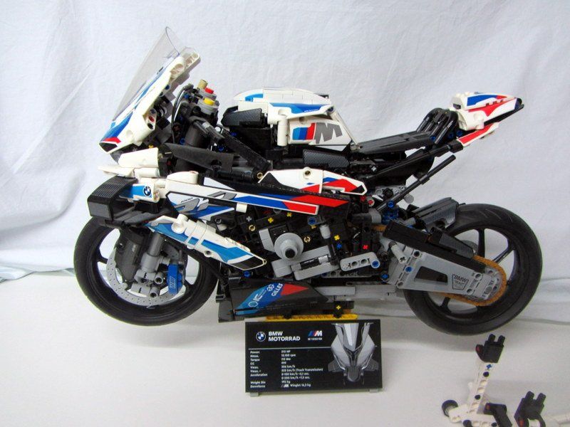 Lego Jeux de construction: LEGO  Technic 42130  " BMW M 1000 RR " – Neuf (Voir description) à Kreuzlingen par heinrich7h 2
