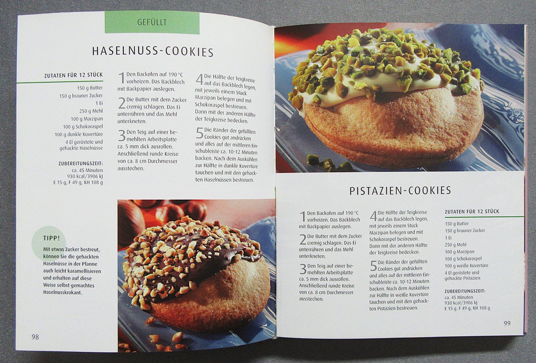Bücher: Muffins - Klein, fein und unwiderstehlich köstlich – Gebraucht aus Auenstein von Padabimbim 7