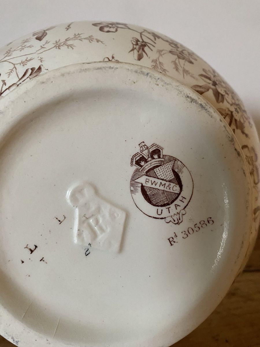 Vasen & Gefässe: Antike englische Vase von Westhead and Moore – Gebraucht aus Zürich von linlin02 4