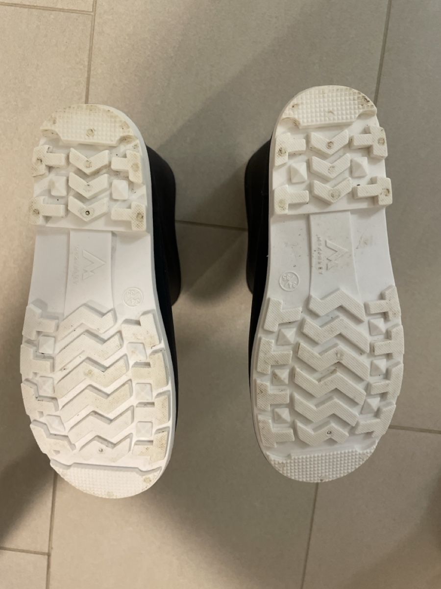 Mckinley Schuhe für Jungen: Botte de pluie taille 34/35 – Gebraucht aus Plan-les-Ouates von lib_vw7b 2