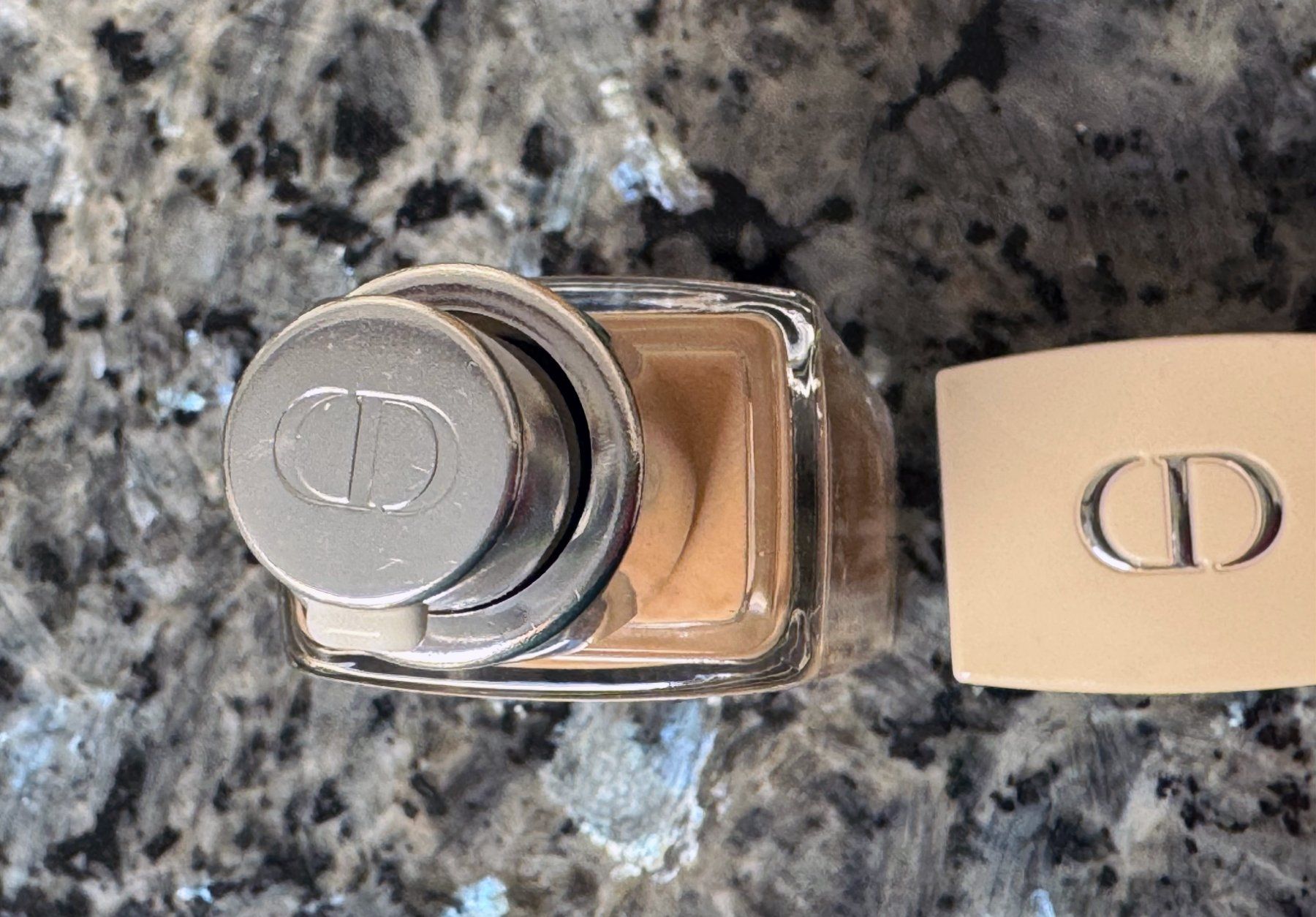 Dior Make-up: Dior Forever Hydra Nude 1N Make-Up Foundation – Neu (gemäss Beschreibung) aus Engelberg von good.dog 4