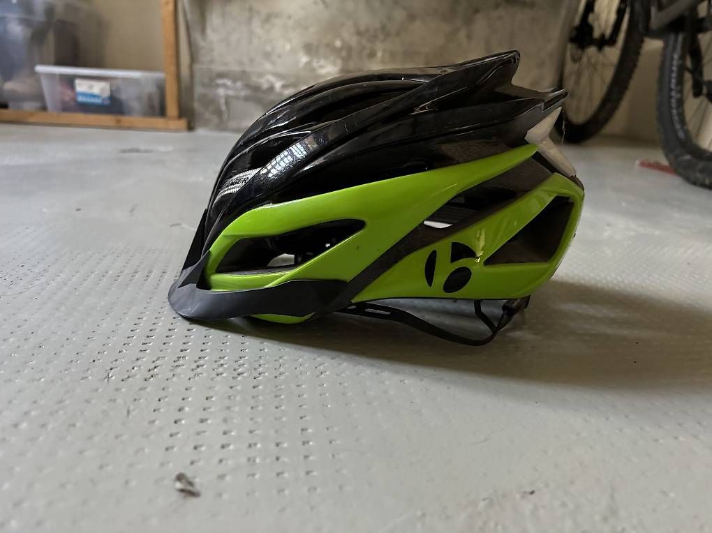 Casques: Casco da MTB bontrager  – D'occasion à Castel San Pietro par sab_kdt9
