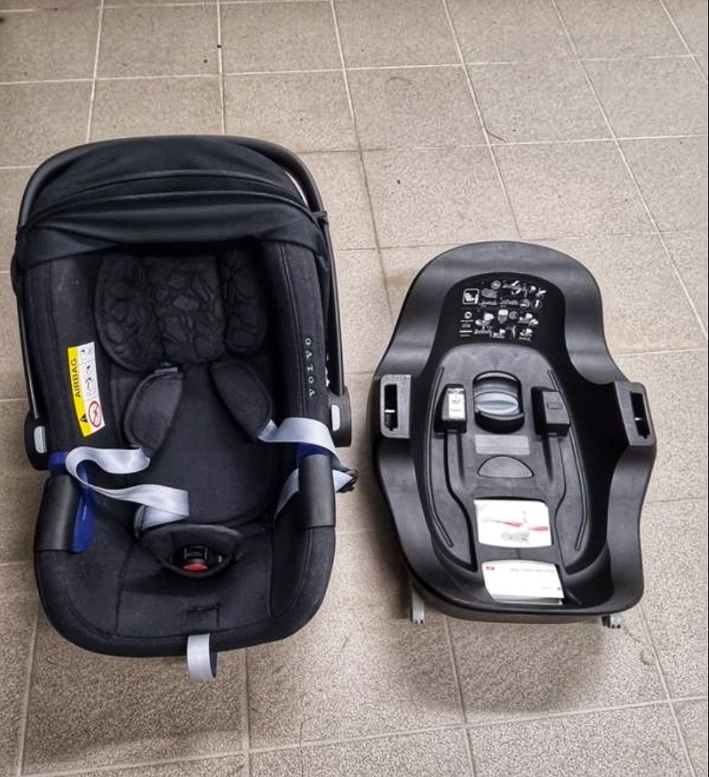 Britax Römer Seggiolini per auto: Kindersitz mit Isofix-Basis – Usato da Dietikon venduto da Corpus 2