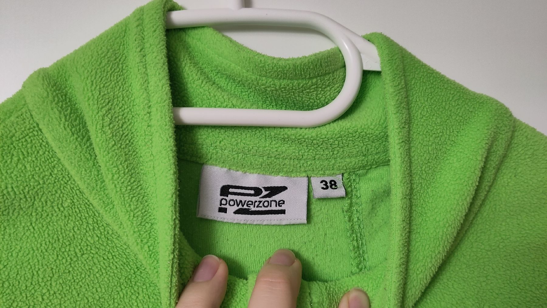 Pullover & Sweatshirts: thermo Jacke – Gebraucht aus Lostorf von M.Mollet 1