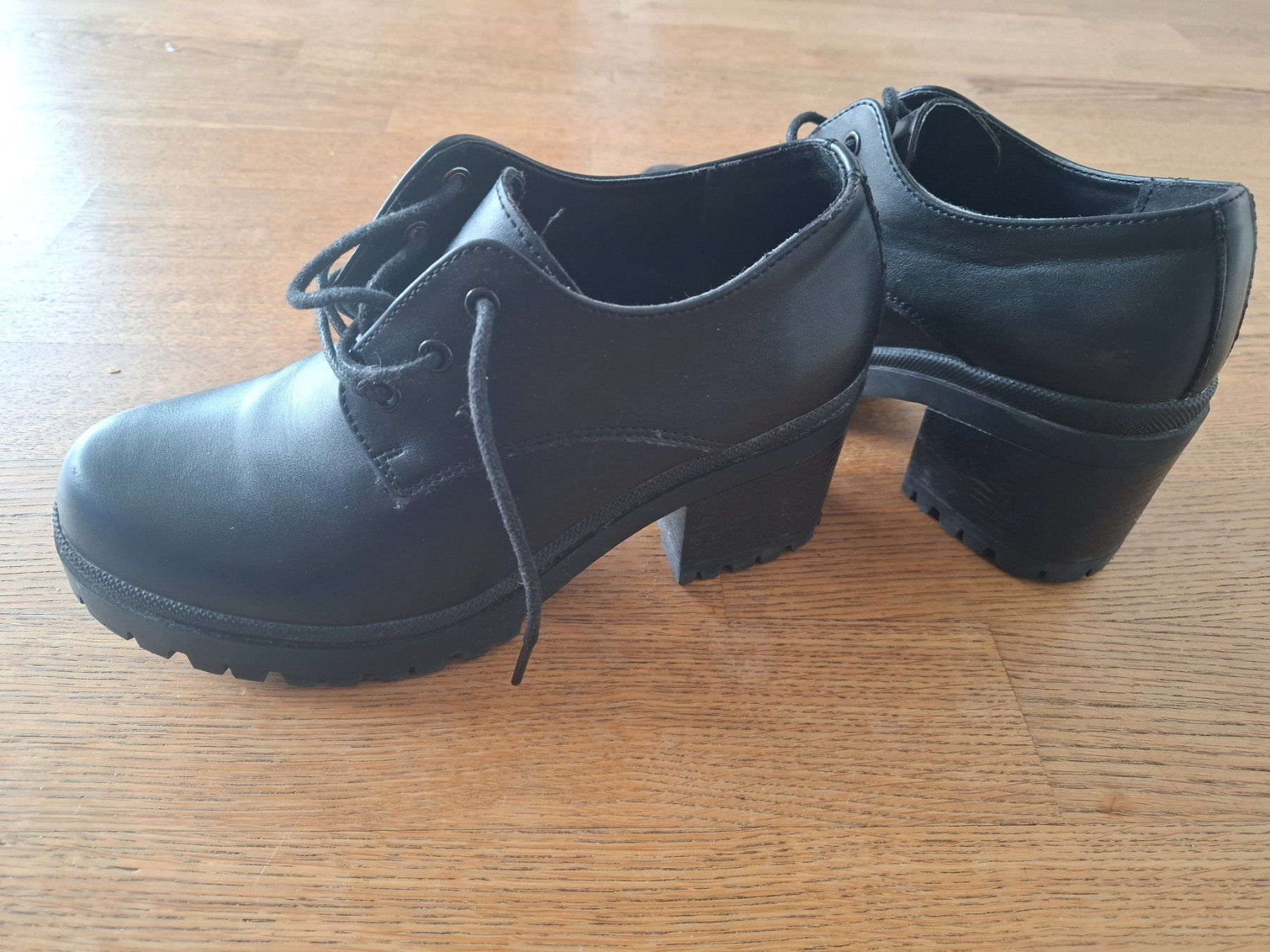 Scarpe da donna: Primadonna Schnürschuhe Gr.38 – Usato da Biel/Bienne venduto da nad_rm72 1