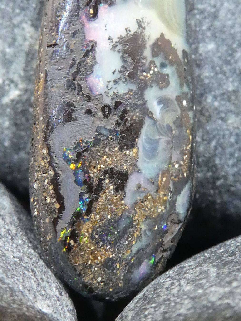Ciondoli: Anhänger Boulder Opal. – Nuovo (secondo la descrizione) da Niederbüren venduto da Raphael014 2