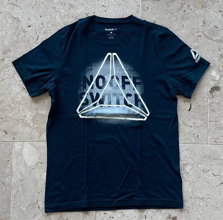 Reebok T-shirt: Reebok T-Shirt, blau – Usato da Kilchberg ZH venduto da eti_m9g8