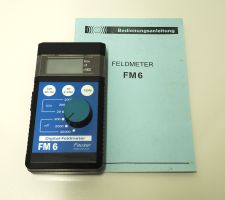 Professionelles Messgerät elektrische - magnetische Felder