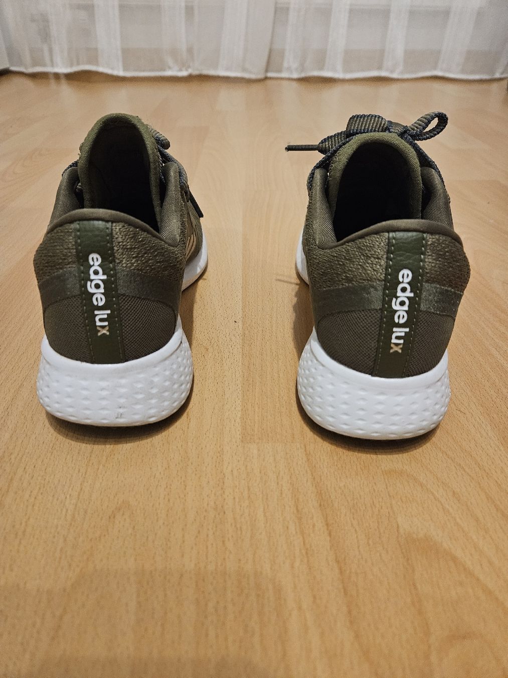 Adidas Damenschuhe: Adidas Edge lux – Gebraucht aus huttwil von care.b 3