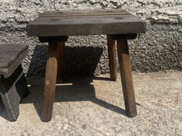 1 x Antiker Handgefertigter Niedriger Hocker