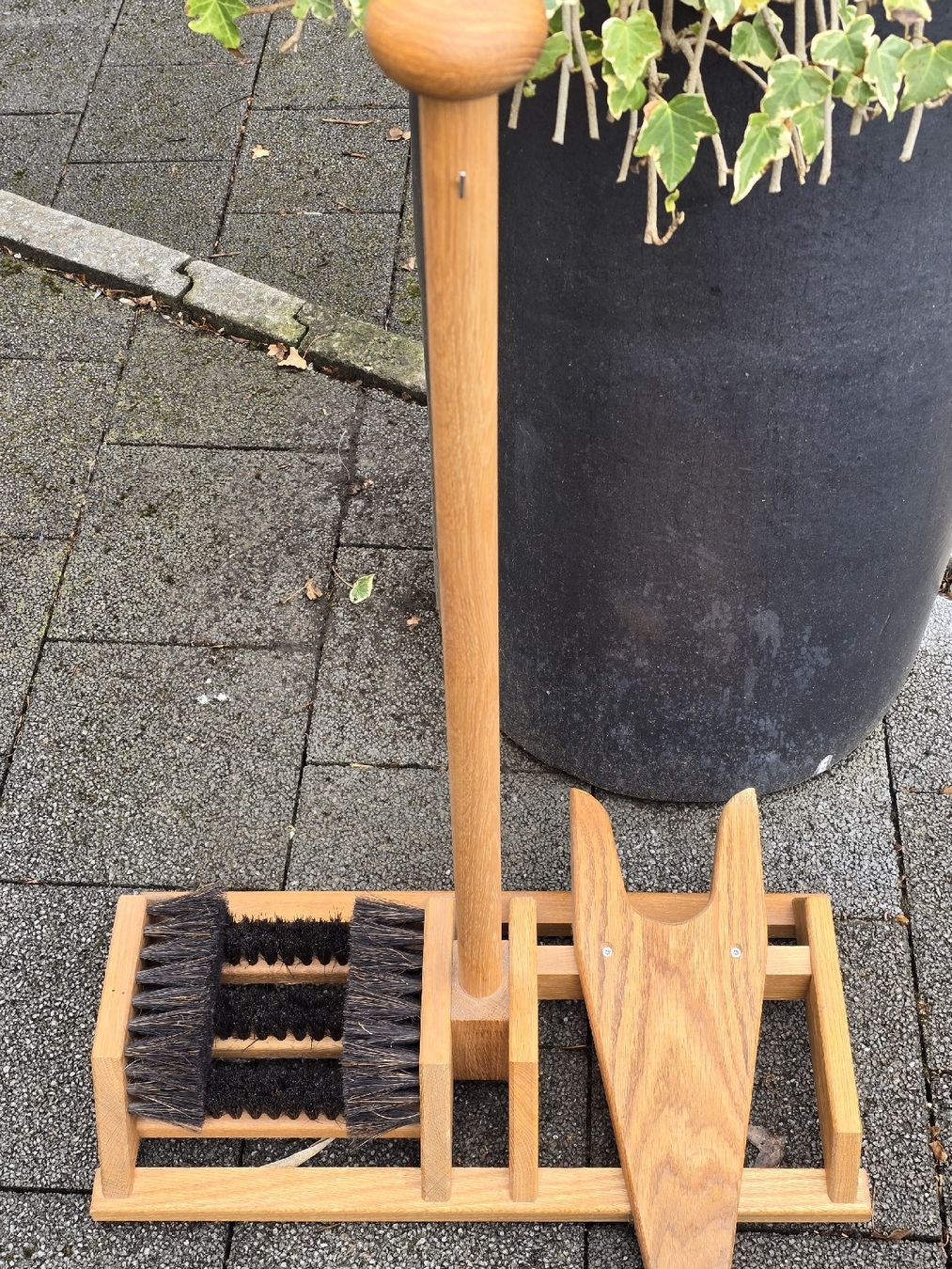 Tutte le decorazioni: Holzschuhbuttler H 90cm – Usato da Walkringen venduto da Vanuca 1