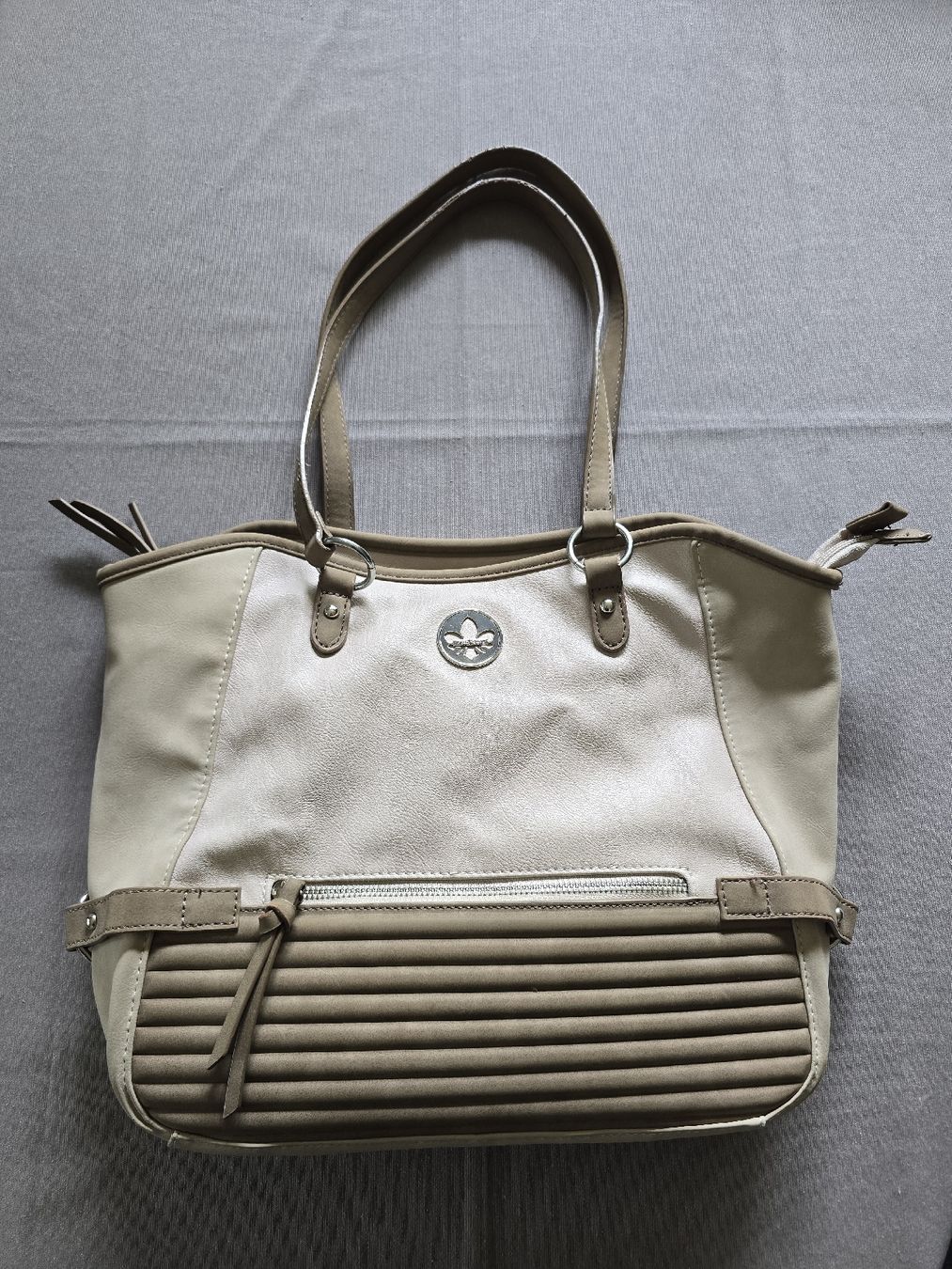 Rieker Borse da donna: Sac à mains Rieker – Usato da Courtelary venduto da syllou1978