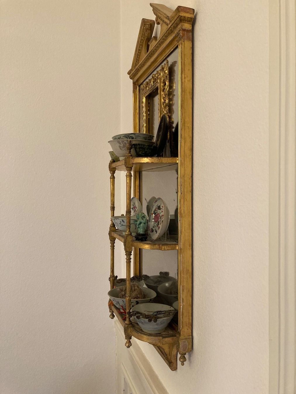 Scaffali: WUNDERSCHÖNE ETAGERE, ENGLAND, 110 x 45 cm, BLATTVERGOLDET – Usato da Zürich venduto da kostbares 7