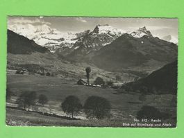 Aeschi, Blick auf Blümlisalp und Altels