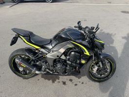 Kawasaki Z1000 R