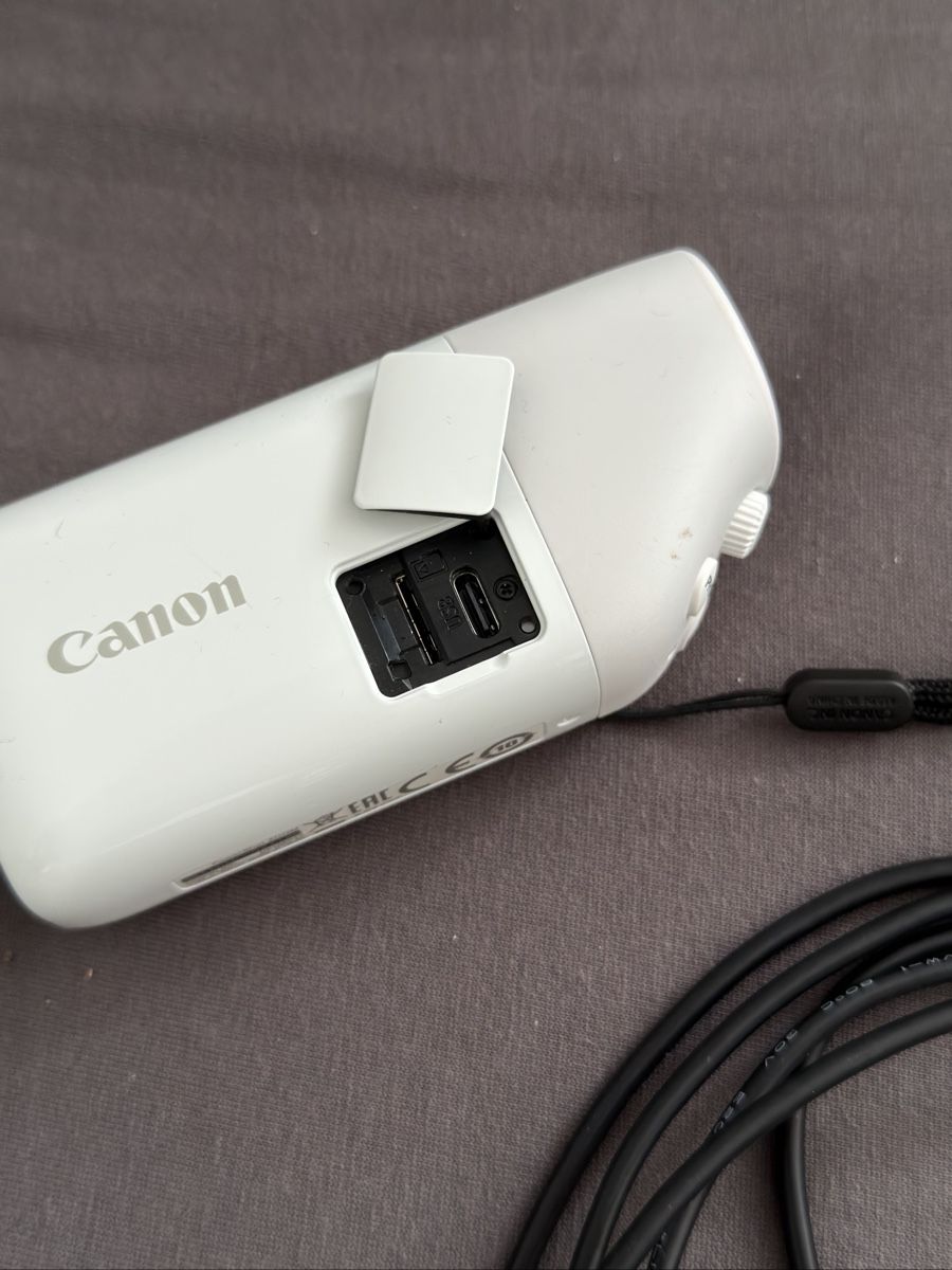 Canon Fotocamera: Canon Powershot Zoom 100 - 400 mm – Nuovo (secondo la descrizione) da Zollikofen venduto da cedi52 4
