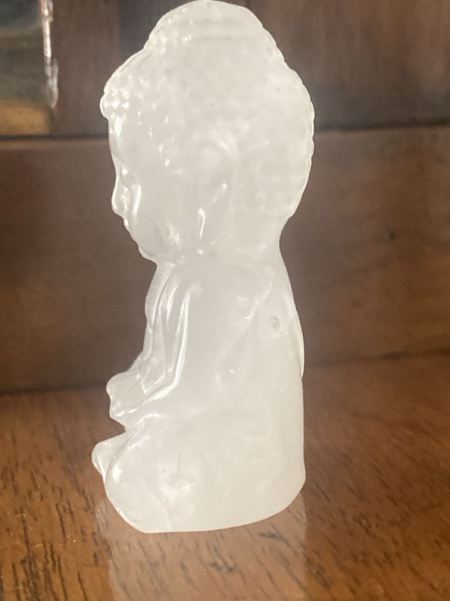 Statuette: Kleine Buddha Figur aus Kristall – Nuovo (secondo la descrizione) da Berikon venduto da Samurai67ch 1