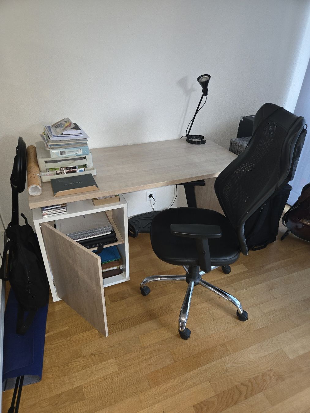 Schreibtische: Bureau + chaise – Gebraucht aus Yverdon-les-Bains von cacap 1