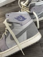Air Jordan 1 High Sneakers grau/lila Zustand gut Gr 37,5