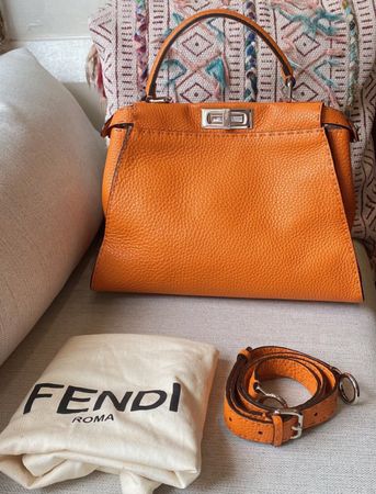 ‼️SOLD🎉Original Fendi peekaboo Medium Leather Handbag