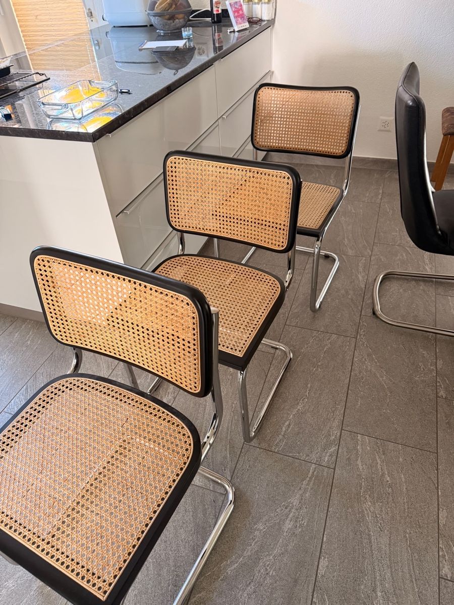 Pfister Sedie: Freischwinger Stühle  – Usato da Wohlen AG venduto da ele_tc9p