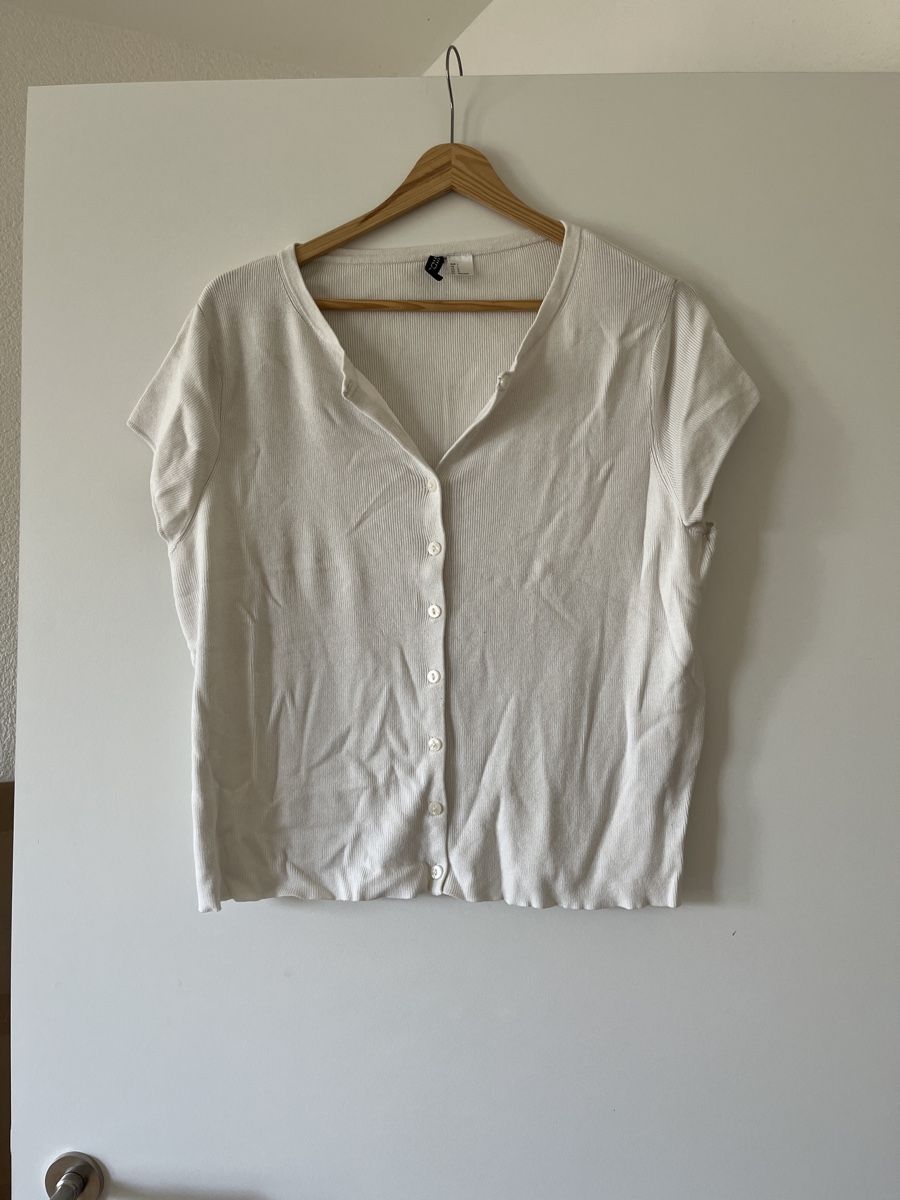 H&M Top: Stricktop – Usato da Allschwil venduto da MaloseS08