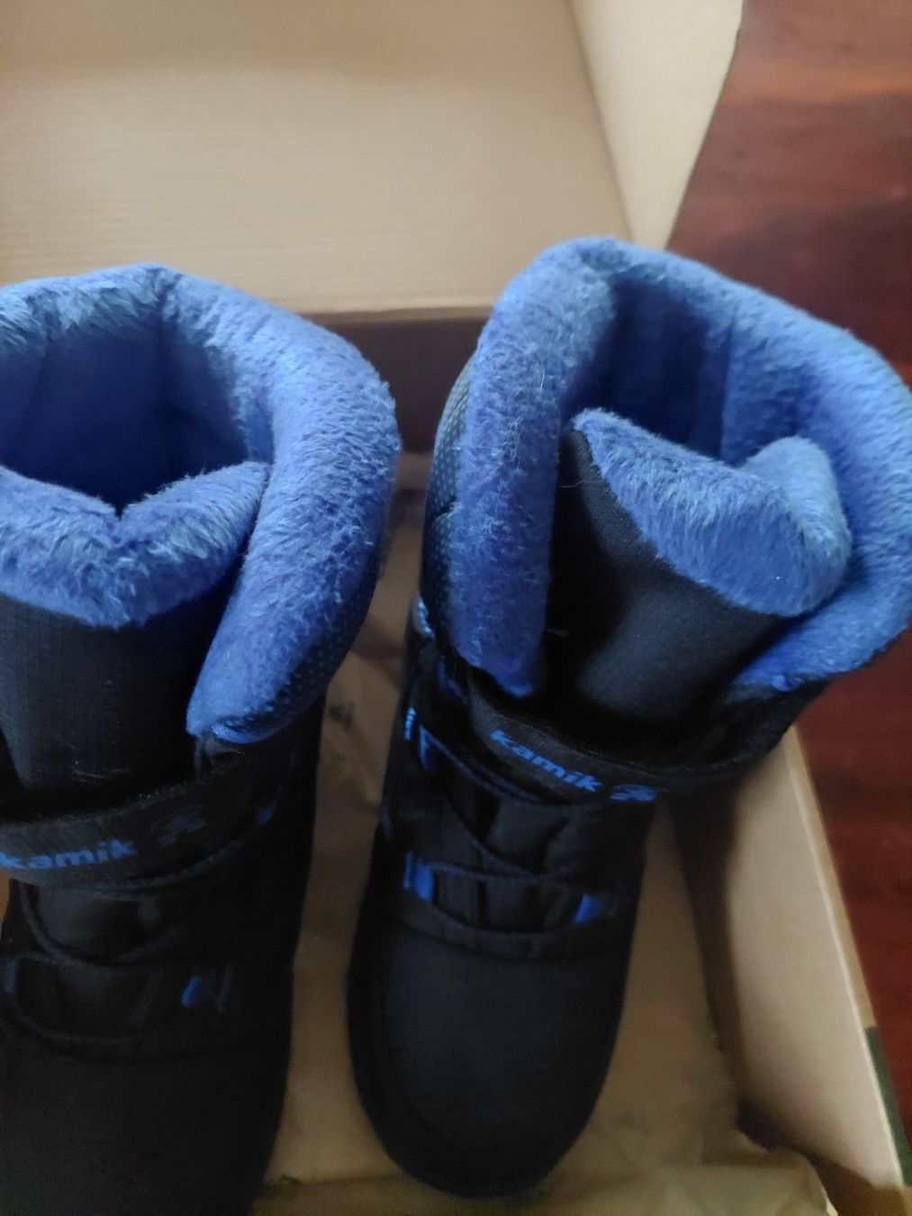 Kamik Scarpe per ragazzi: Kamik Winterstiefel Schwarz/Blau Grösse 35 – Usato da Beckenried venduto da Havacola 4