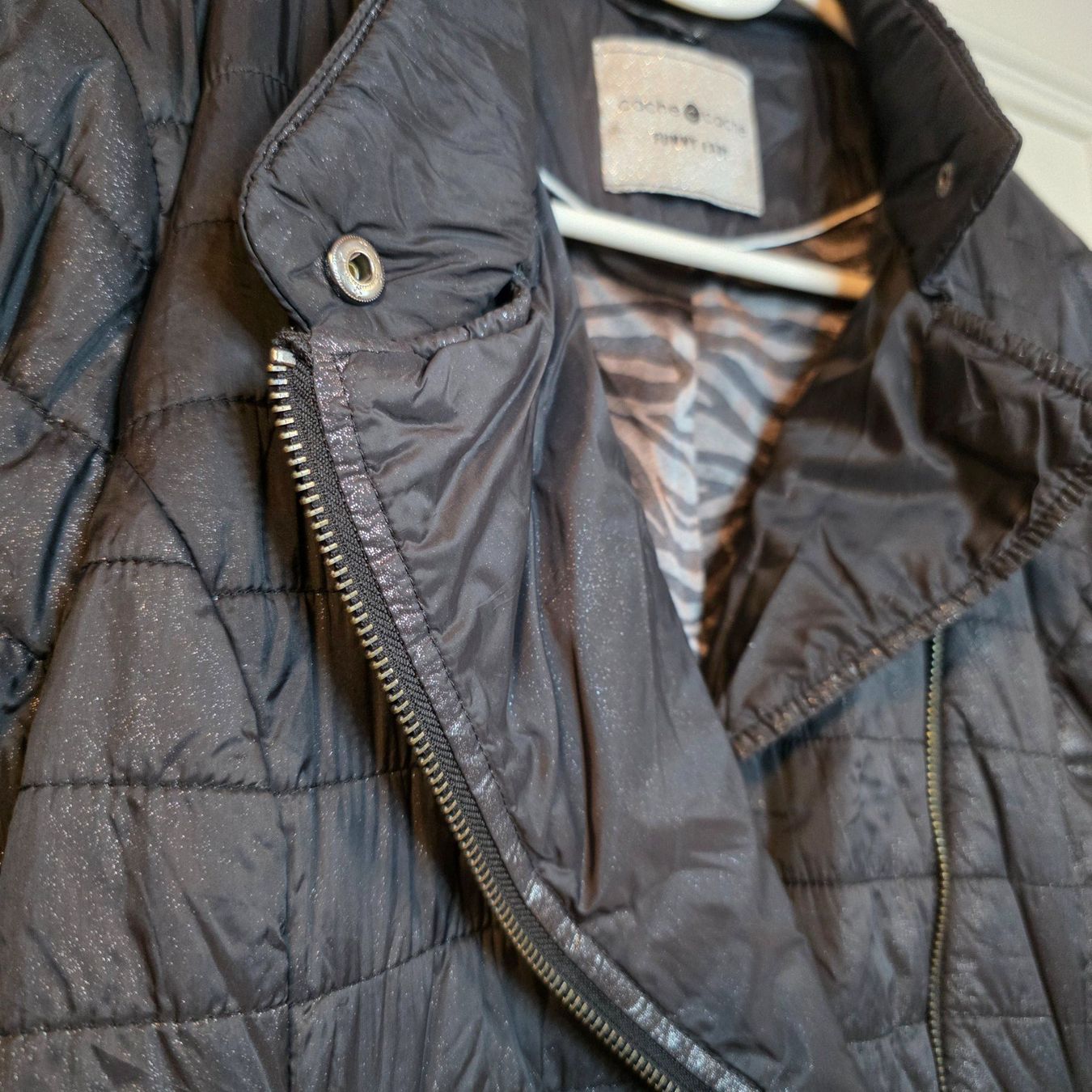 Giacche: Cache Cache Jacke M schwarz – dezenter Glitzer – Usato da Wald ZH venduto da CapLux 7