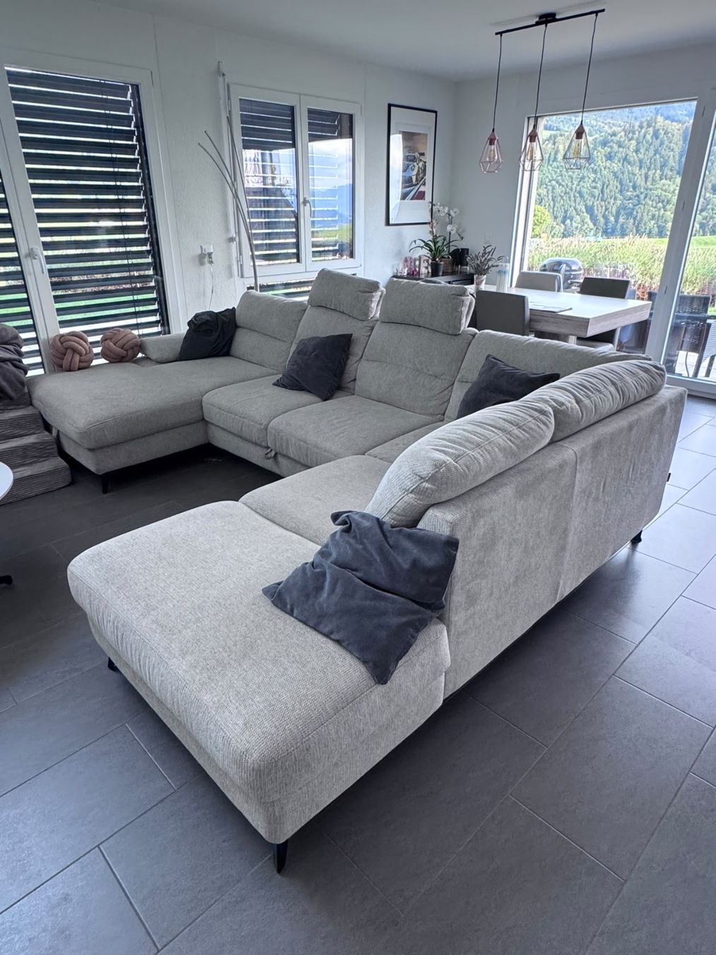 Conforama Sofas: Canapé d angle – Gebraucht aus La Roche FR von fre_6czy