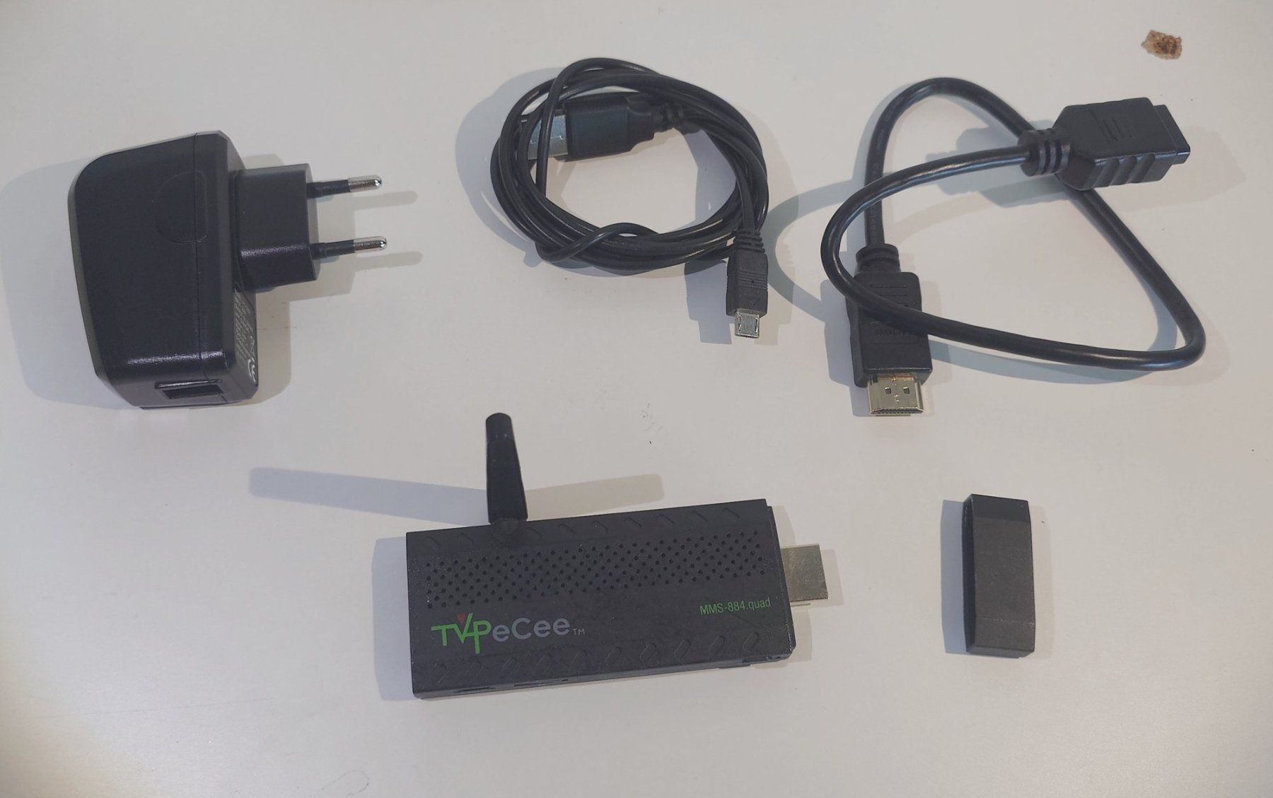 Lettore multimediale & Streamer: TVPeCee Android Internet TV & HDMI Stick – Usato da Ostermundigen venduto da Chrisascht 1