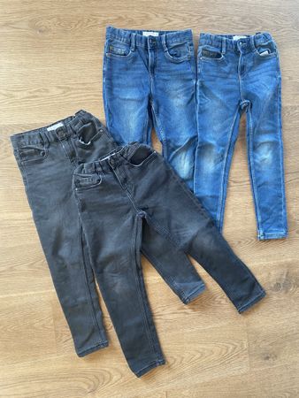 Jeans Gr. 128 Manor