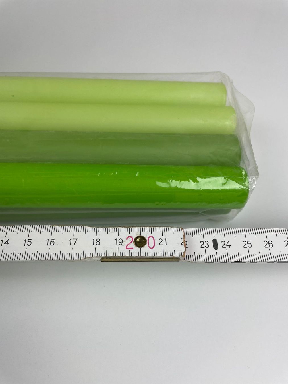 Candele: 8x Spitzkerzen - Stabkerzen, grün – Nuovo e nell'imballaggio originale da Wängi venduto da LiqKojote 2