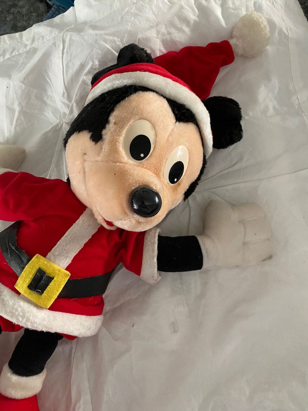 Disney Figurines: Micky Mouse als Weihnachtsmann – D'occasion à Allenwinden par Obalu 2