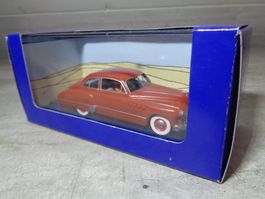 1:43 voiture Tintin collection / Tim & Struppi Buick sedan