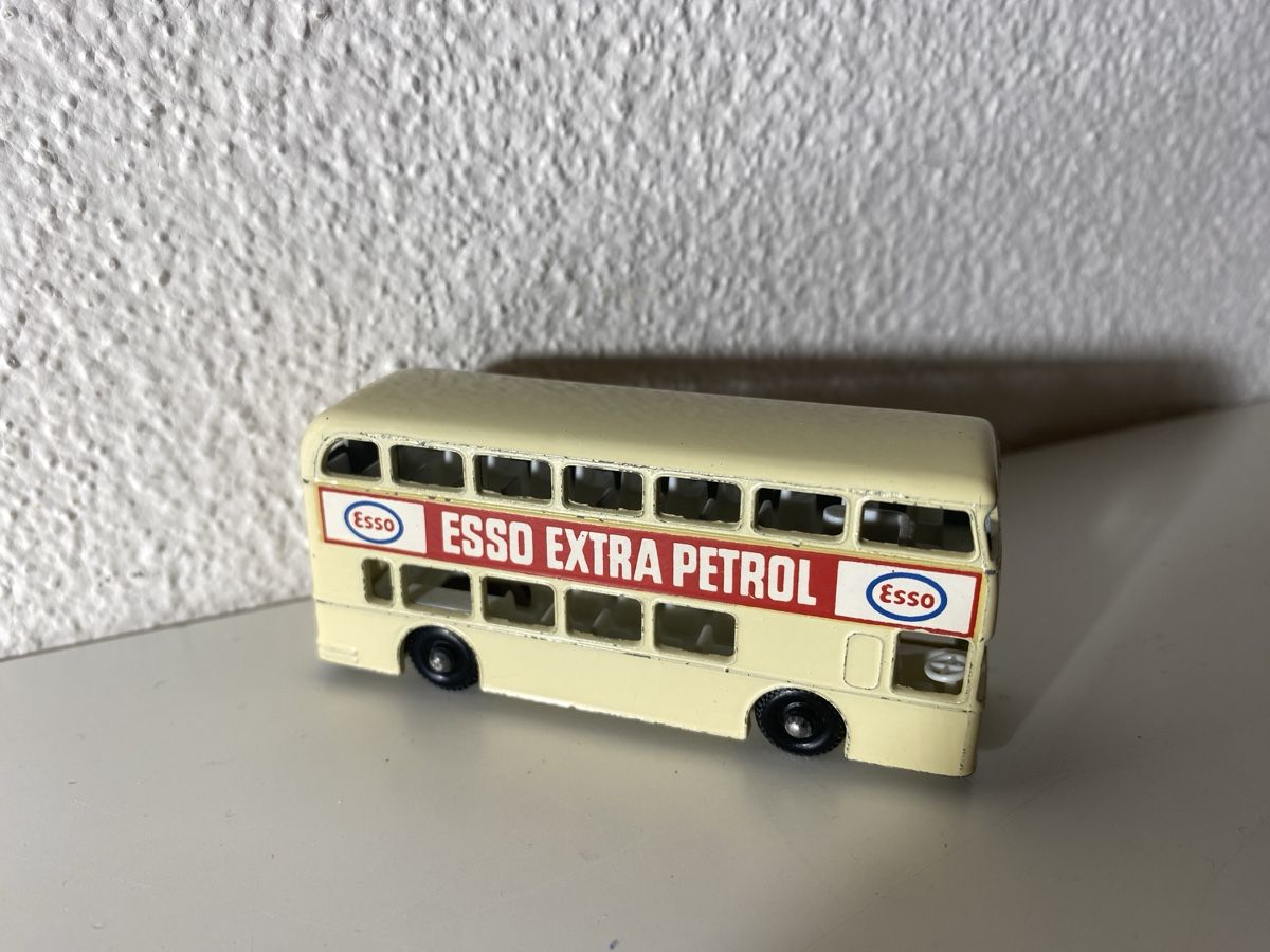 Lesney Modellini d'auto: Lesney bus – Usato da Winterthur venduto da ben_9vxx