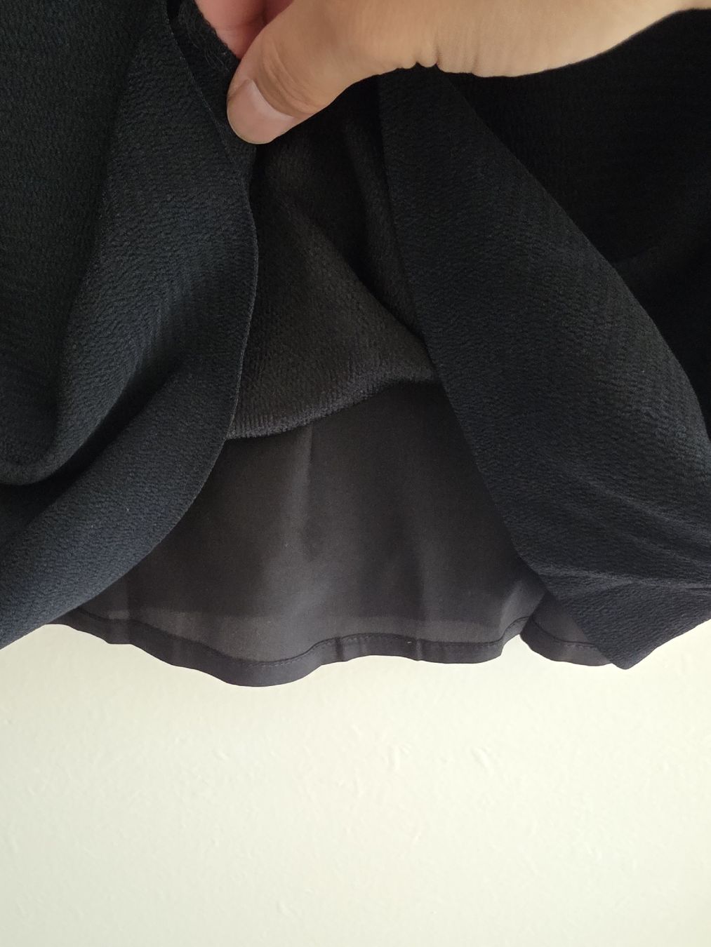 Massimo Dutti Robes: Massimo Dutti Classic Black Dress – D'occasion à Zürich par lit_n7pb 2