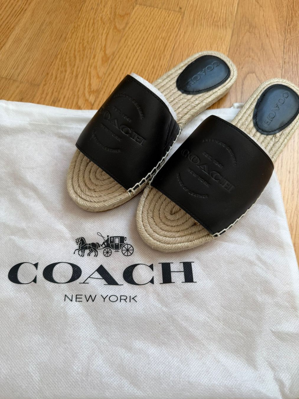 Coach Damenschuhe: Coach Espadrilles, schwarz, Gr. 36.5 – Neu (gemäss Beschreibung) aus Seuzach von beinthemoment.ch