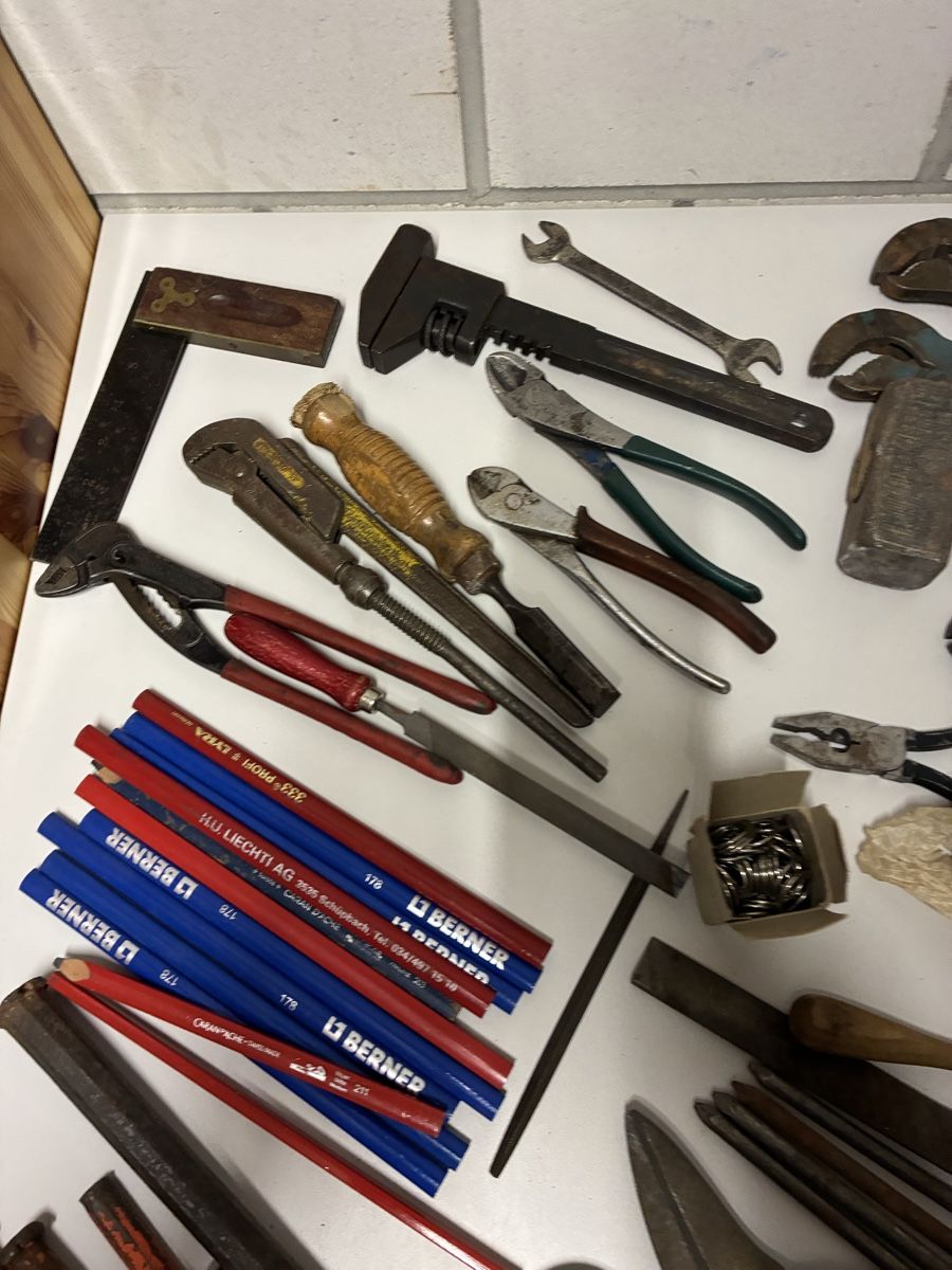 Tous les outils: Werkzeug 02 – D'occasion à Schüpbach par Tluky 2