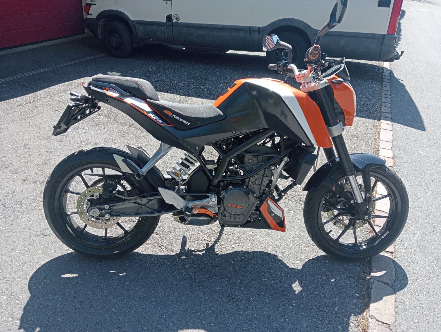KTM Strasse: KTM 125 DUKE ab MFK 27.4.26 – Gebraucht aus Benken SG von Ticklemanx 1
