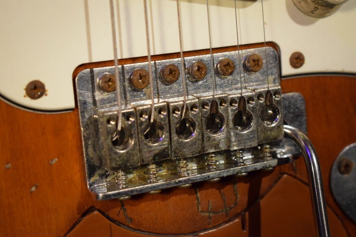 Fender Strumenti musicali: Fender Stratocaster SRV Lenny "Replica Custom Shop" – Nuovo (secondo la descrizione) da Escholzmatt venduto da VooDrive_fuzz 2