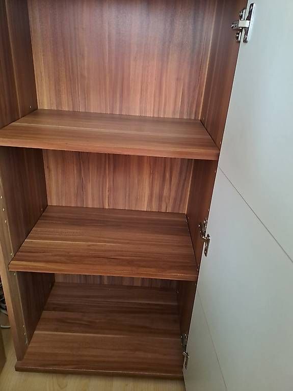 Schränke: Schrank  – Gebraucht aus Bazenheid von ste_8ycz 2
