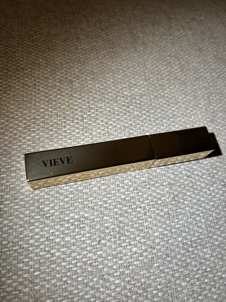 Maquillage: Vieve Modern Mascara ,Midnight Black‘ – D'occasion à Zürich par MHW23