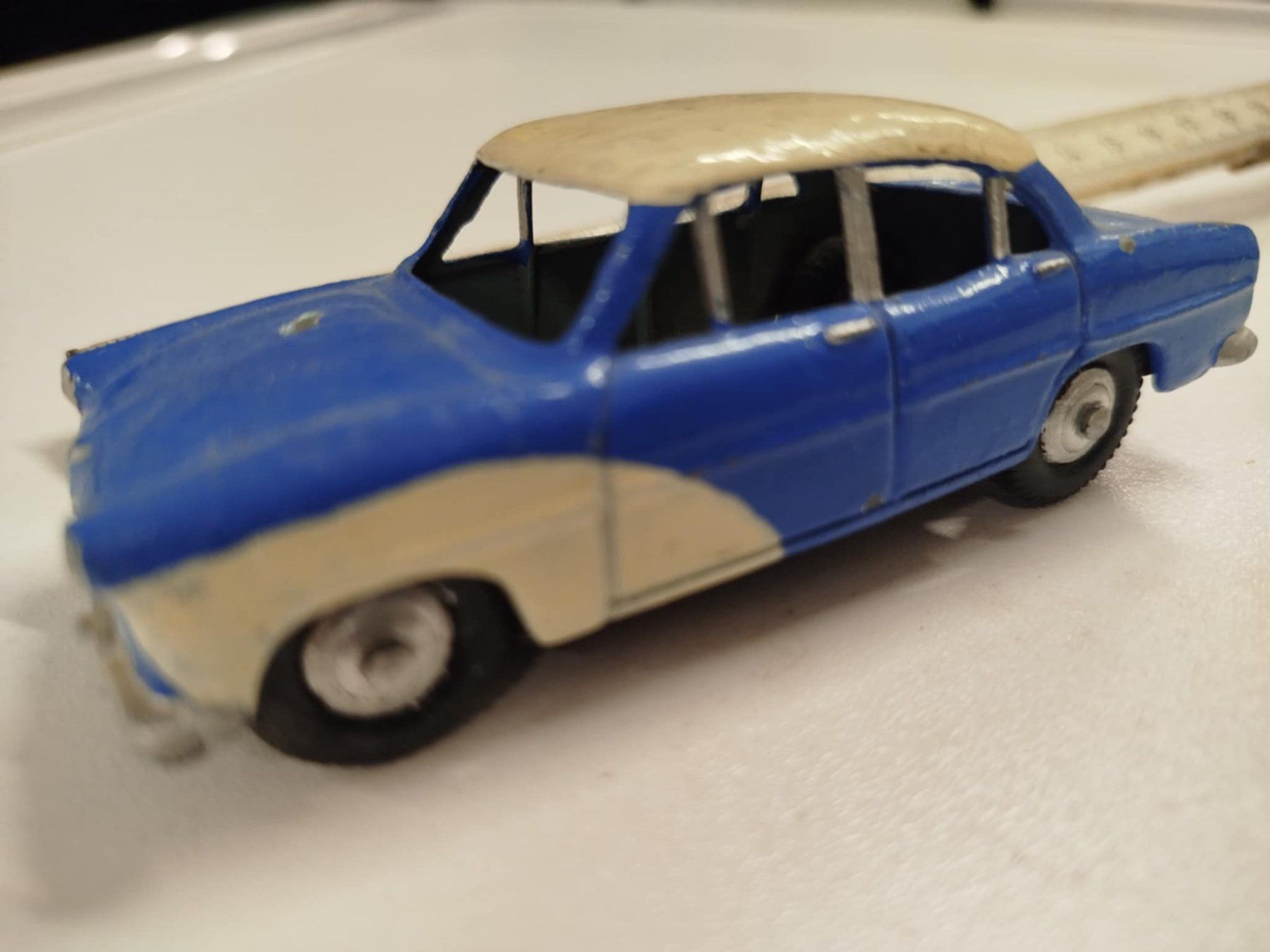 Dinky Toys Modellautos: Dinky Toys (nr 27) – Gebraucht aus La Chaux-de-Fonds von Emmaus2300CDF 2