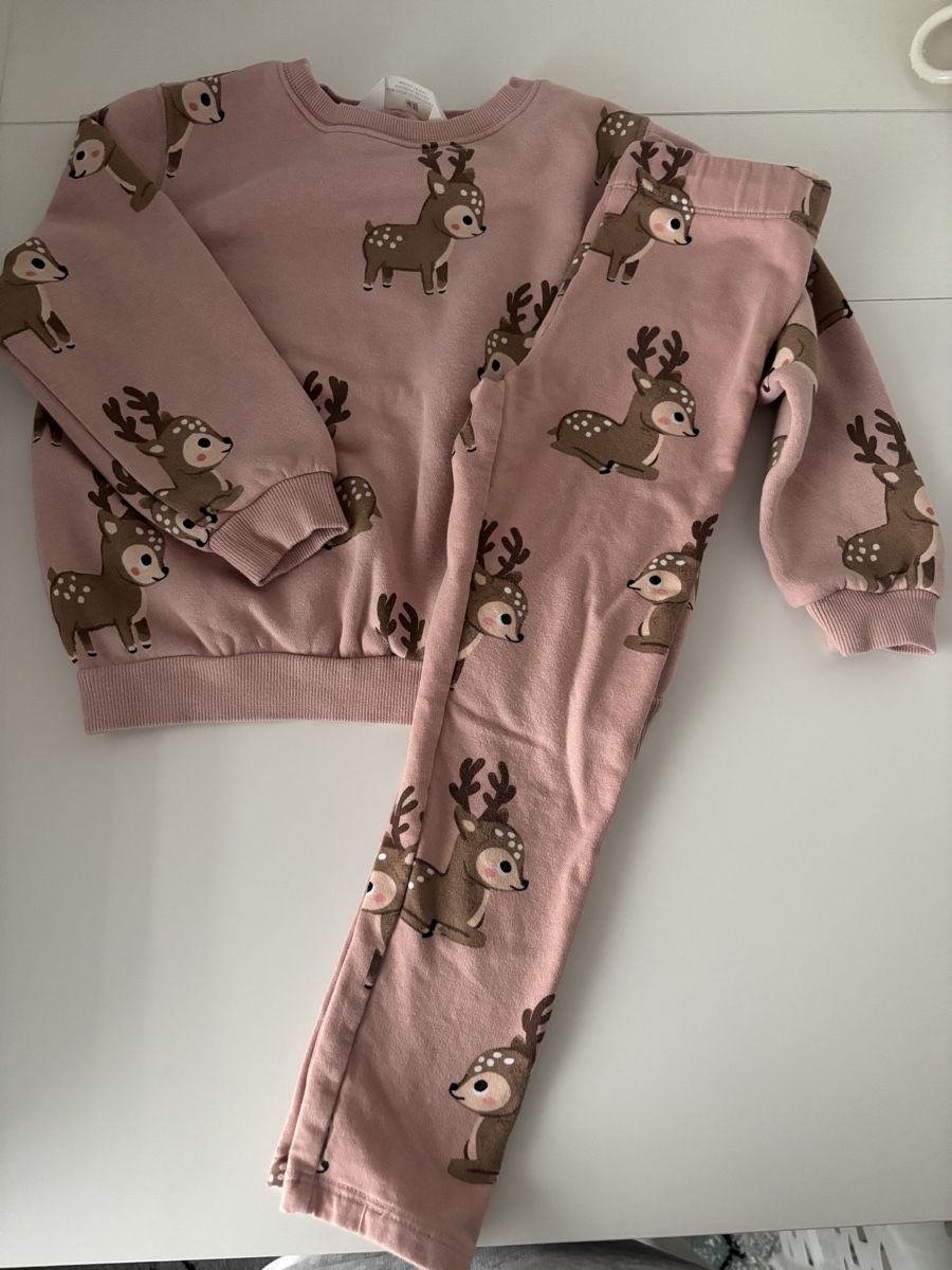 H&M Kleiderpakete & -sets: Süsses Set Grösse 110/116 – Gebraucht aus Wangen an der Aare von Semadeni13