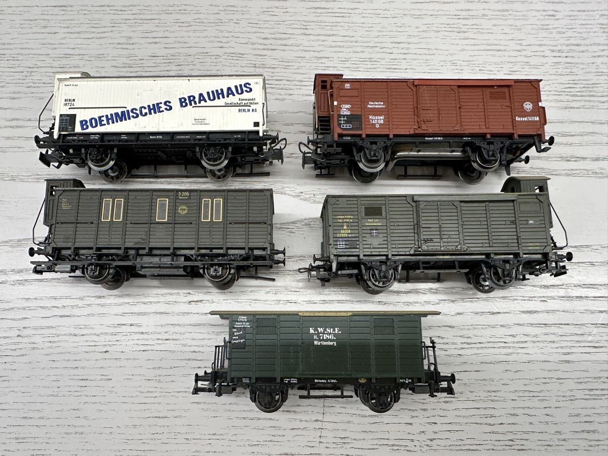 Märklin Modellini di ferrovie: Märklin 5x DRG Güterwagen – Usato da Lupsingen venduto da New-Haven 1
