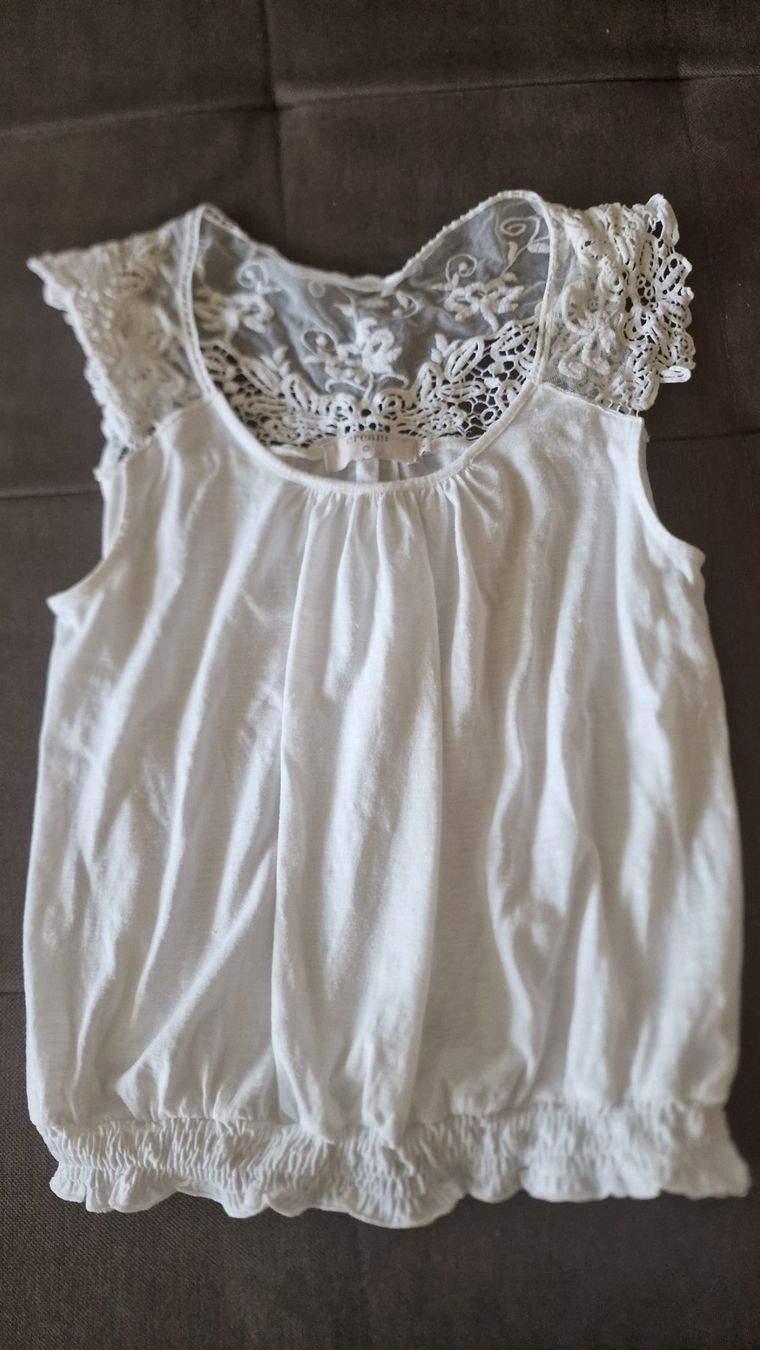 Cream T-shirts: Cream Shirt – D'occasion à Kerns par onewayticket
