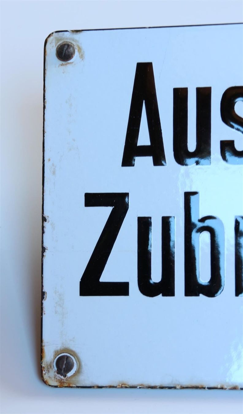 SBB/CFF/FFS Insegne: Emailschild Zubringerdienst Bahnpolizei – Usato da Langenthal venduto da Sammlungs_aus 1
