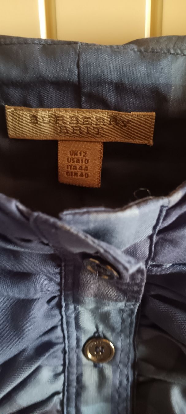 Burberry Robes: Burberry Kleid, Neu! – Neuf avec emballage d'origine à Maienfeld par Andyr44 1
