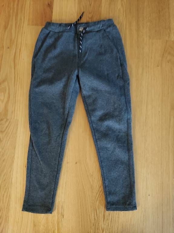 Pantaloni: Kinderhose in Gr. 134 – Usato da Zürich venduto da svi_dkg2